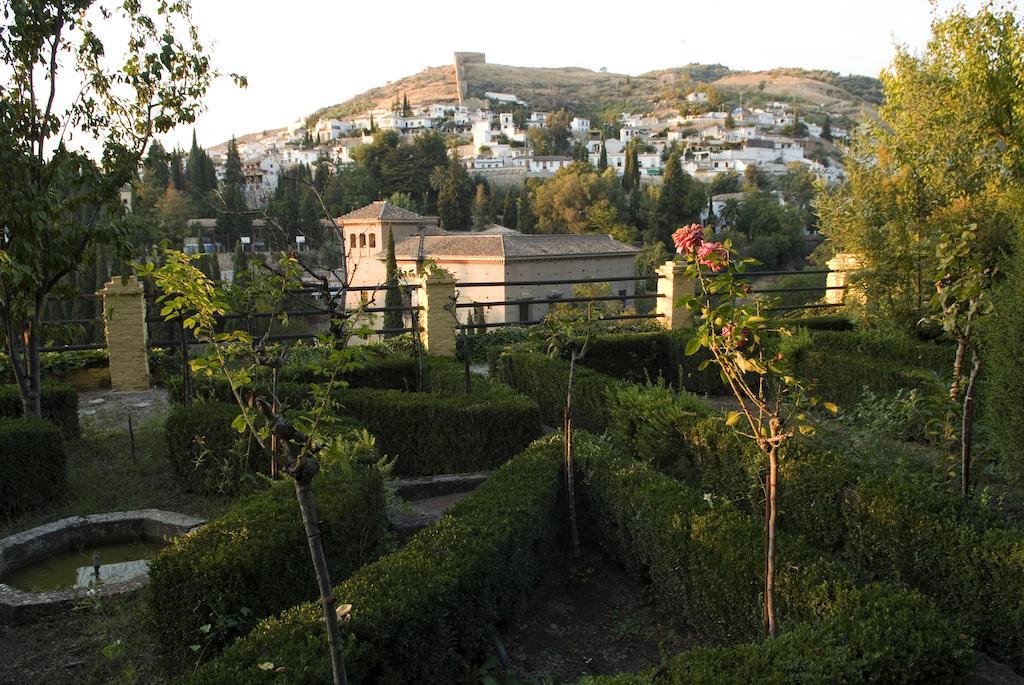 Carmen De Los Chapiteles Hotel Гранада Екстериор снимка